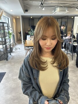 ナンバー(number+) 10代20代韓国風ヘアザクザクレイヤーカット