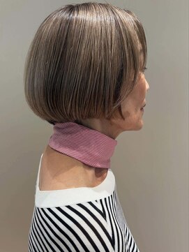 モードケイズ 西宮北口店(MODE K's) ハイライトボブ　白髪ぼかし