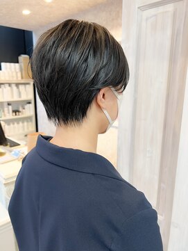 キャアリー(Caary) 福山Caary20代30代40代50代60代ショートヘア小顔補正立体カット