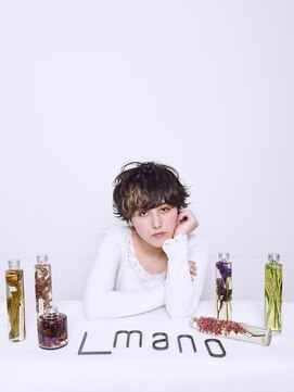 エルマノ 仙川(L mano) 抜け感のあるパーマが暗髪と相性のいいショートスタイル