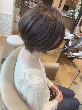 アヴァロン(AVALON) 横顔美人☆くびれショートボブ