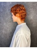 ショートパーマ　オレンジ