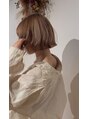 ジプソ(Gypso)&nbsp;抜け感たっぷりのミルクティーベージュ。