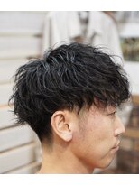 ヴェルゴ(vellgo)&nbsp;ミディアム×波打ちスパイラルパーマヘア