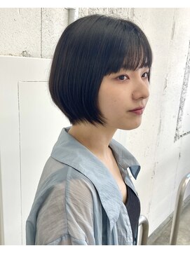 ユイツ ベストフィットショートボブ