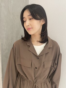 ヨーク(YOKE) 【 YOKE 】顔まわりレイヤー小顔カットおくれ毛横顔韓国