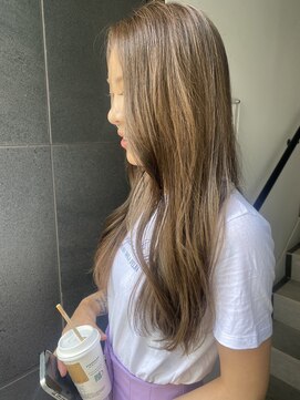 グミ(gumi) *gumi*ハイトーンカラー