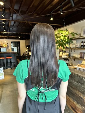 ギリア(Gillia) 【gillia梅ヶ丘】大人かわいい/シンプル艶髪ロング