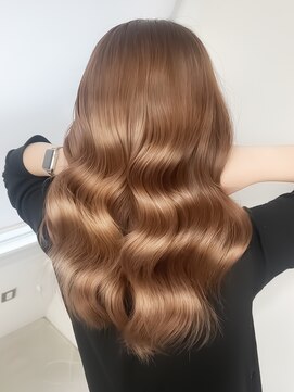 スタートウキョウ 渋谷(STAR TOKYO) グレーベージュレイヤーロング前髪パーマ小顔似合わせカット