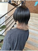 ブラック/ベージュ/インナーカラー/ウルフカット