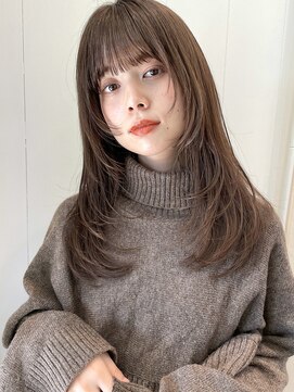 オーク 学芸大学(OAK) レイヤーカット ワイドバング  透明感ベージュ 顔まわりレイヤー
