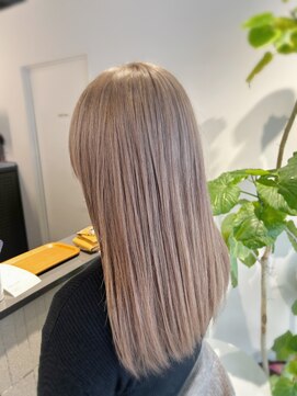 ギネス(Giness) メルティカラー フェミニンロング 似合わせカットウェーブミデ