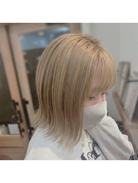 ロッカヘアエジェ(ROCCA hair eje.) スムースベージュ