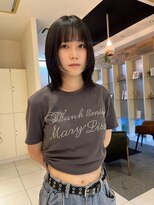 サボ(sabo)&nbsp;韓国ヘア/顔まわり/レイヤー/前髪カット/小顔/韓国風/髪質改善