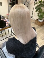 ブリックバイブレイス 千葉 千葉中央(brick by brace)&nbsp;千葉駅/オリーブグレー/小顔/ココアベージュ