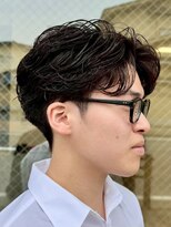 アントバイフィフス 秋田(unt by fifth)&nbsp;秋田メンズパーマ波巻きスパイラルパーマセンターパートフェード