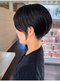 刈り上げショート前下がりショートレイヤー