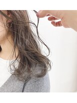 ガーランドウメダ(Garland umeda)&nbsp;リラックスウェーブ＿セミロング＿0003847