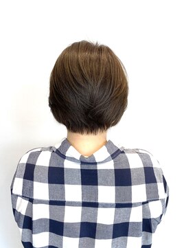 アヤナ バイ アヤラ(ayana by ayala) ブルーアッシュショート