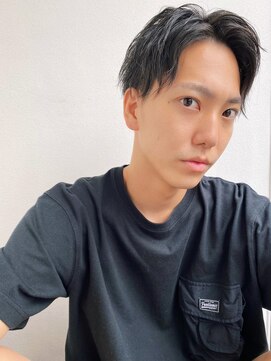 ヘアープレイス ヴィブ(hair place VIVE) 緩め波打ちセンターパート