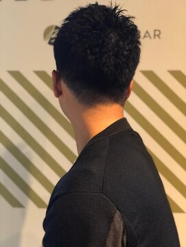 バーバーバー 四谷(BARBER-BAR) 大人の刈り上げスタイル