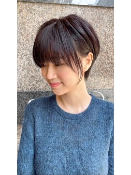 フュチュールヘアー(futur hair) 大人の美髪ショート