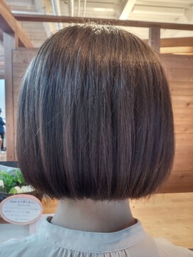 シャンディア(SHANDIA) 隠れツーブロックボブ！