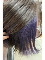 ナディアバイカリス(Nadia by charis)&nbsp;インナーカラー|パープルカラー|切りっぱなしボブ