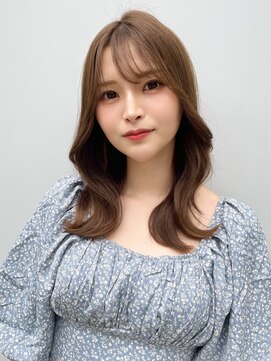 ルームバイシー 新宿(Loom. by Sea) 韓国風前髪/シルキーベージュ/グレージュカラー/斜めバング