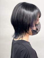 イロハ(IROHA)&nbsp;ネイビーインナー×ミディアムウルフ