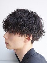 ツイストパーマツイストスパイラルパーマツーブロック刈り上げ