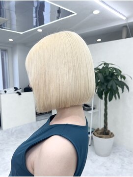 アイセ(I.se Eir TOKYO) ホワイトブロンド/ハイトーン/ケアブリーチ/西葛西/葛西