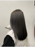 アッシュ系カラー　グレージュカラー