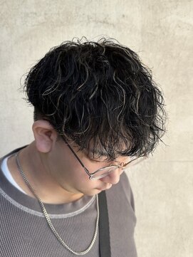 インフィニティー infinity HAIR SPACE BLOOM 波巻きパーマ/ハイライト