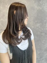 Q.家でも巻いたり、綺麗を続けたいんですが自分でもできるスタイリング、ケア方法も教えてもらえますか？