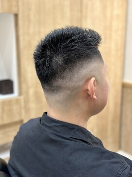 トレックスバーバー(TREX barber) ハイスキンフェード