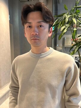 メンズサロン ブロック(Men's Salon bloc) カルマパーマ 韓国風ヘア センターパート アップバング 30代