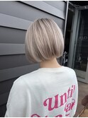 ホワイトベージュ