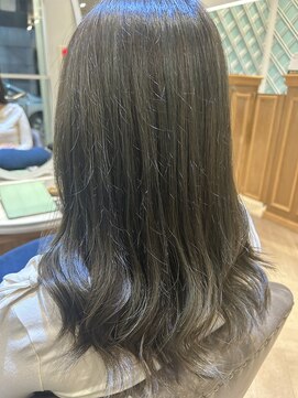 アンフィ 矢向(Anphi) 10-40 オリーブブラウン