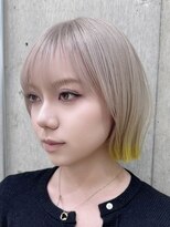 サンク 原宿 表参道(cinq) 顔周りレイヤーボブレイヤーカットハイトーンヘーゼルベージュ