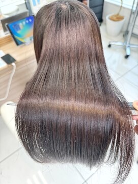 アッシュ 鶴ヶ峰1号店(Ash) 艶髪は美髪矯正から！