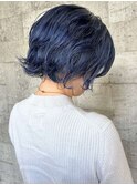 ブルーブラック　ボブヘア