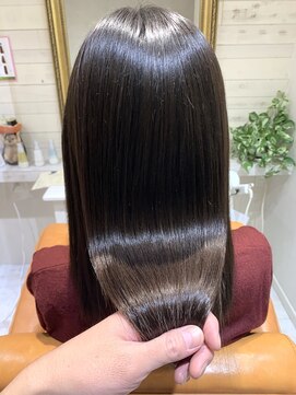 ラトゥーナ(Ratuna) Ratuna 【塚口】トリートメントで髪サラサラ♪oggiottoフルケア