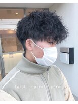 ヘアーデザイン イーエックスターバン(Hair Design ex Turban) 前下がりショート×ツイストスパイラルパーマ