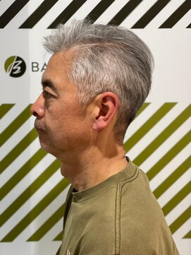 バーバーバー 四谷(BARBER-BAR) 大人の刈り上げスタイル