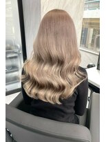 リア 大阪梅田(Ria)&nbsp;～ミルクティーべージュ～【Ria 大阪 梅田】