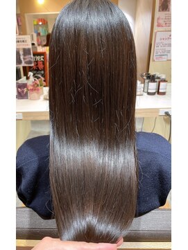 ヘアサロン テラ(Hair salon Tera) 毛先までツヤツヤ潤いヘアエステトリートメント