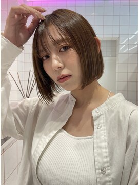 ロンドルーチェ 心斎橋(Lond luce) ダークアッシュ/ミディアムレイヤーカット［髪質改善/縮毛矯正］