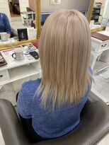 ファクトリーファイブ(Factory5)&nbsp;【Factory5やまぐち】ホワイトベージュ