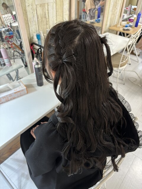 ハーフツインリボンヘアすたい